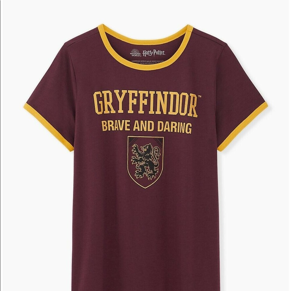 ISO any of Torrids Harry Potter tshirts in 5x or 6x